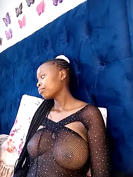 BlackberriesXxx online show from January 11, 2026, 1:38 pm