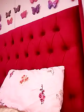 BlackberriesXxx online show from February 20, 2026, 12:16 pm