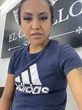 Leslie Bussh  online show from April 8, 2026, 1:44 pm