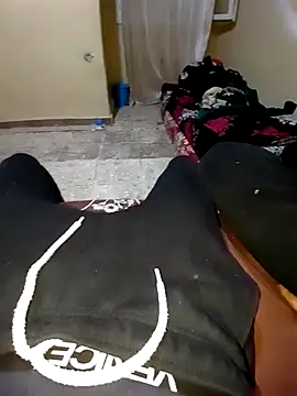 adem63636 online show from March 6, 2026, 2:24 pm