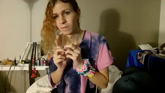 cuddlyavenue online show from October 11, 2025, 11:36 pm