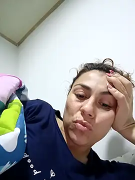 vanessa-titisM online show from October 11, 2025, 5:17 am