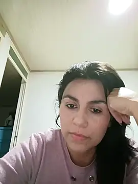 vanessa-titisM online show from November 7, 2025, 2:33 am