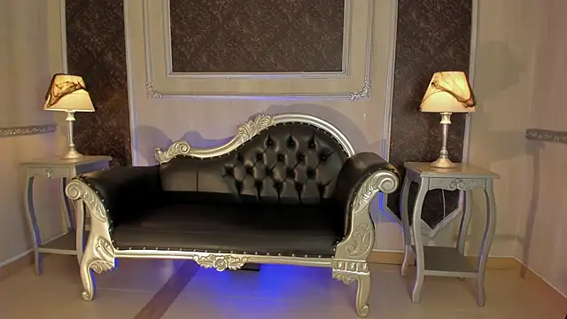 Helenstanford online show from October 15, 2025, 1:44 pm