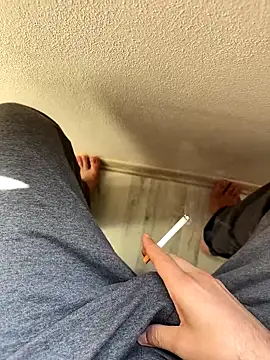 LAZ3R1 online show from October 22, 2025, 6:24 am