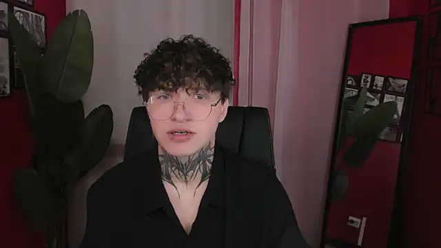 JonnyDarka online show from May 27, 2026, 11:29 am
