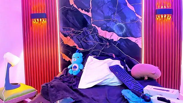 Lucky boys  X online show from March 1, 2026, 5:15 pm