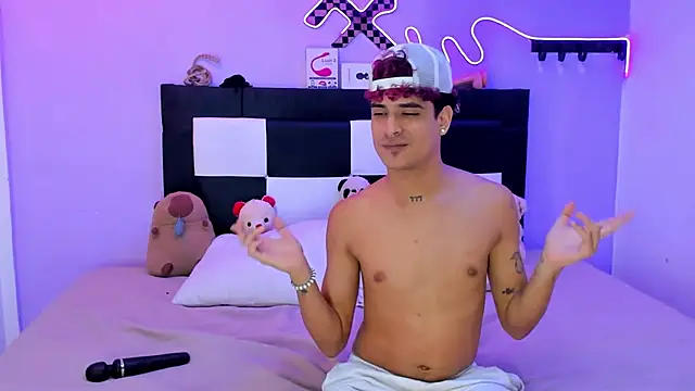 Lucky boys  X online show from June 14, 2026, 5:31 am