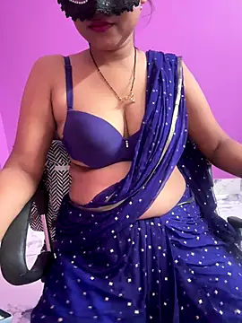 hottylizaa online show from October 2, 2025, 3:57 am