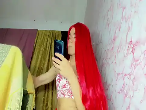 franchescadoll online show from October 9, 2025, 9:29 am