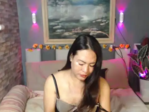 Sexymaturedmistress online show from November 6, 2025, 3:29 am