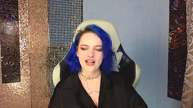 Eniferi online show from September 13, 2025, 7:13 pm