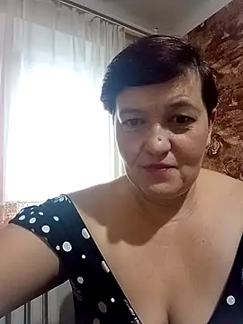 Snapshot of Caramellove8877 chatting on December 1, 2025, 7:24 am Caramellove8877 online show from December 1, 2025, 7:24 am