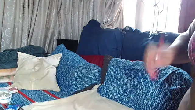 Bustyboobs02xx online show from January 14, 2026, 8:53 am