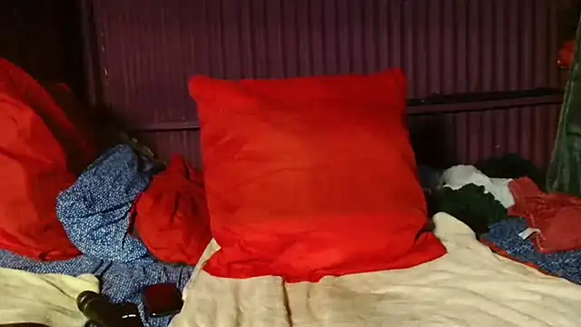 Bustyboobs02xx online show from June 14, 2026, 5:37 pm