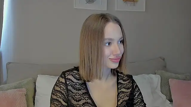 Stefa Evans online show from October 3, 2025, 6:21 am