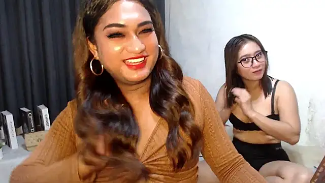 Elysia Fox online show from February 7, 2026, 5:55 am