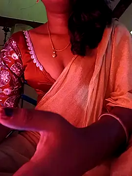 Tamil Kavitha online show from April 22, 2026, 5:21 am