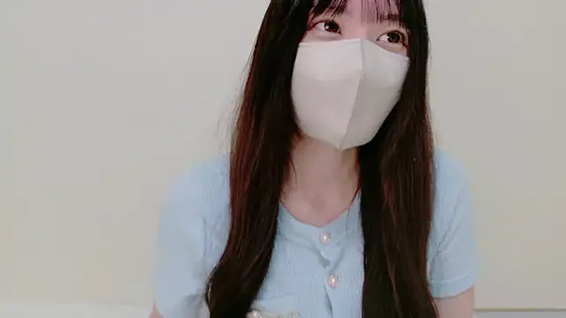 Snapshot of _Mia_land_ chatting on September 30, 2025, 12:54 pm Mia land online show from September 30, 2025, 12:54 pm