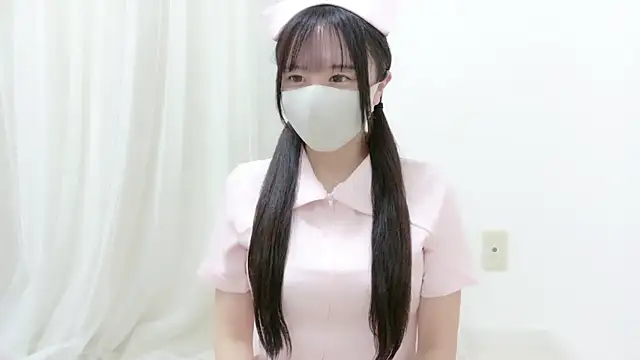 Snapshot of _Mia_land_ chatting on October 31, 2025, 1:34 pm Mia land online show from October 31, 2025, 1:34 pm