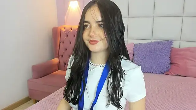 Snapshot of Ashleypetit chatting on May 3, 2026, 12:55 pm Ashleypetit online show from May 3, 2026, 12:55 pm