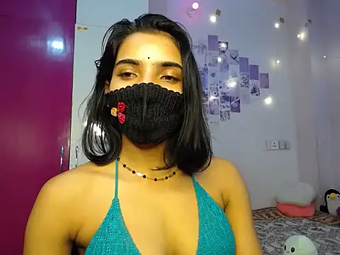 Sweetangle24 online show from October 28, 2025, 7:38 pm