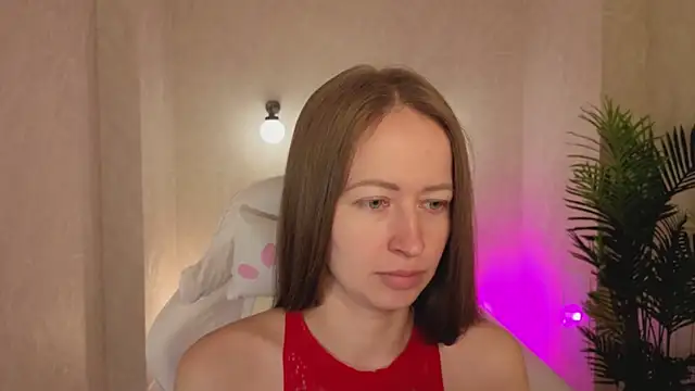 Snapshot of bella_li__ chatting on December 14, 2025, 1:22 am bella li online show from December 14, 2025, 1:22 am