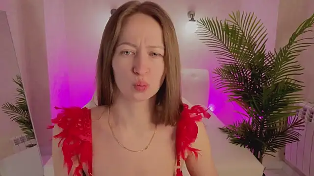 Snapshot of bella_li__ chatting on January 14, 2026, 1:11 am bella li online show from January 14, 2026, 1:11 am