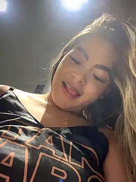 MayaMoanXXX online show from October 8, 2025, 1:09 pm