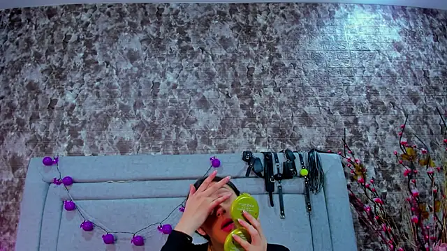 KatyVelvet online show from October 9, 2025, 2:31 am