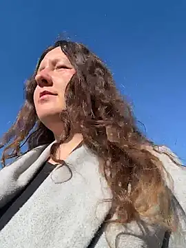 AnielaMarie online show from September 22, 2025, 2:52 pm