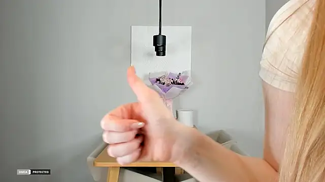 Snapshot of soft_katy chatting on December 19, 2025, 9:11 pm soft katy online show from December 19, 2025, 9:11 pm