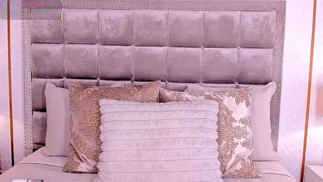 Snapshot of DakotaWangi chatting on June 12, 2026, 3:49 am DakotaWangi online show from June 12, 2026, 3:49 am