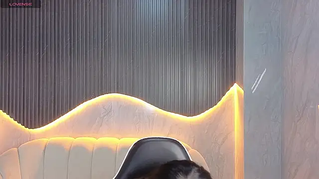 Maia Tx online show from November 19, 2025, 1:00 pm