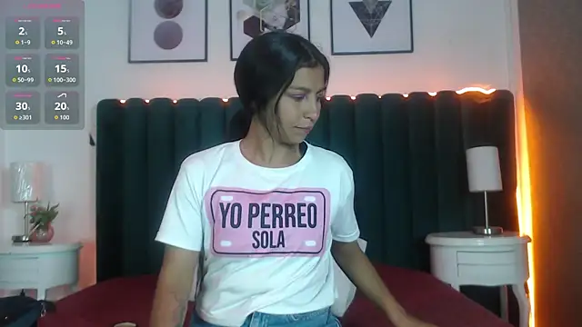 Keila Fg online show from November 25, 2025, 7:58 pm