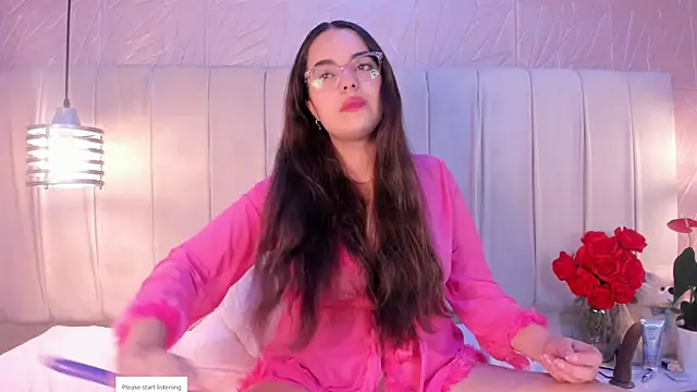 hannahst  online show from September 30, 2025, 9:31 pm