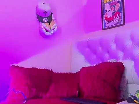 Snapshot of EL_VENEZOLANO_22CM chatting on December 20, 2025, 3:35 am EL VENEZOLANO 22CM online show from December 20, 2025, 3:35 am