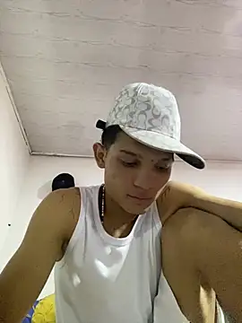 Snapshot of EL_VENEZOLANO_22CM chatting on March 5, 2026, 5:47 am EL VENEZOLANO 22CM online show from March 5, 2026, 5:47 am
