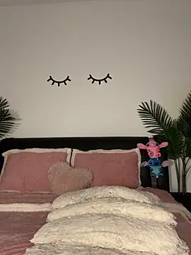 Andrestarr online show from November 10, 2025, 6:18 pm