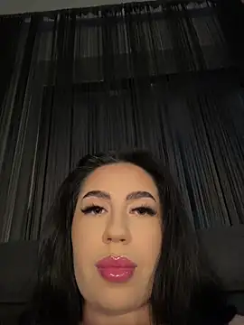 Snapshot of Andrestarr chatting on June 16, 2026, 7:49 pm Andrestarr online show from June 16, 2026, 7:49 pm