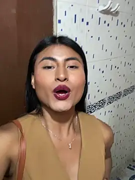 Michelle Narvaez online show from October 20, 2025, 2:34 am