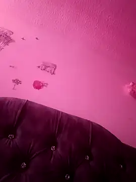 Gabilicious25 online show from September 12, 2025, 12:38 pm