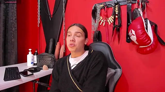 Almaazz online show from April 1, 2026, 8:17 pm