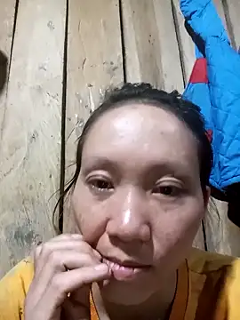 bonnie-00 online show from September 16, 2025, 11:22 am