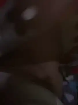 ali  ali210 online show from October 15, 2025, 5:13 pm