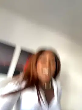 Snapshot of Afrikaisy_big21dx chatting on November 7, 2025, 2:28 pm Afrikaisy big21dx online show from November 7, 2025, 2:28 pm