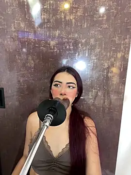 cherry skinny  online show from December 14, 2025, 4:07 am