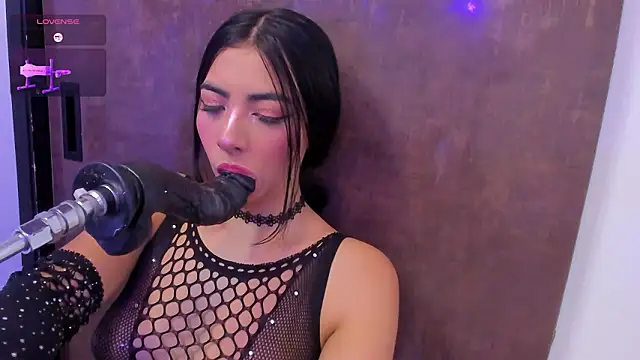 cherry skinny  online show from March 29, 2026, 4:01 am