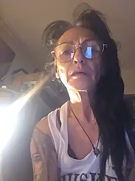 jasonee13 online show from May 29, 2026, 6:39 pm