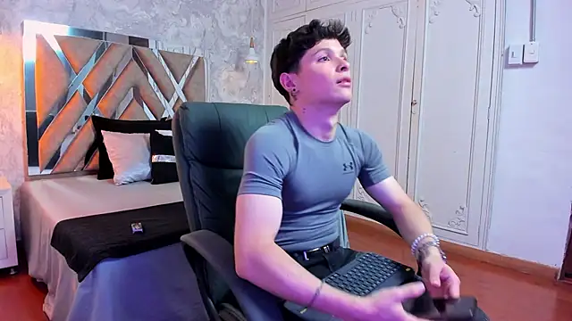 kraven lust online show from November 15, 2025, 3:15 am